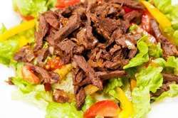 Салати з мясними продуктами