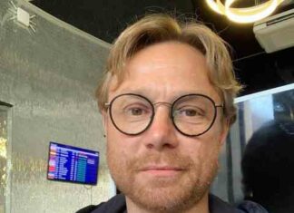 “вона познайомила мене з донькою дашею”: як подруга валерія карпіна стала його тещею