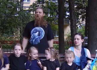 Звідки у безробітного євгена теплякова щомісячний заробіток 200 тис руб?