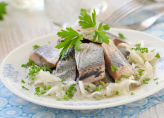 Способи вимочування пересоленого оселедця