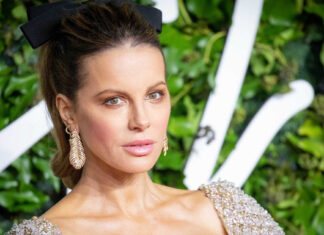 Кейт бекінсейл одягла на вечірку ” плаття-міраж»