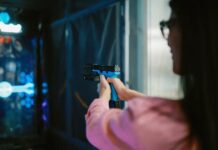 Аркада, ігровий майданчик і американська культура зброї