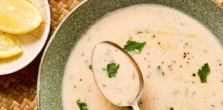 Сливочный суп из белой фасоли и чеснока: беззаботный комфорт в пять ингредиентов