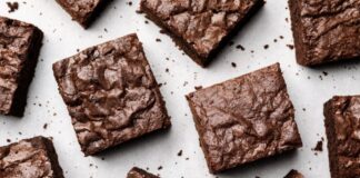 Cztery przepisy na ciasteczka od znanych szefów kuchni, zapewniające maksymalną rozkosz czekoladową