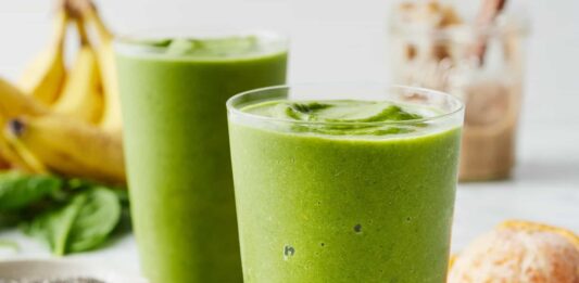 Заряд свій день: 5 швидких рецептів смузі з високим вмістом клітковини