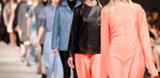 Вершина стилю: чому 30 років – магічне число для жіночої моди