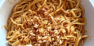 Ik ga deze bevroren noedels herhaaldelijk eten